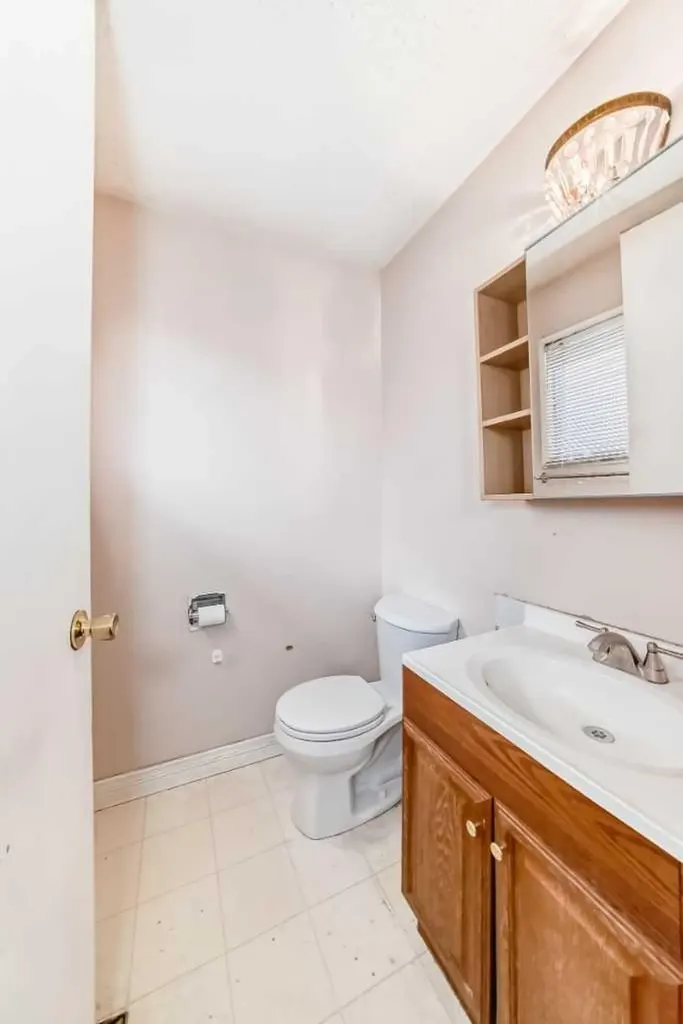 660 Malvern Drive NE Calgary AB T2A 5P5