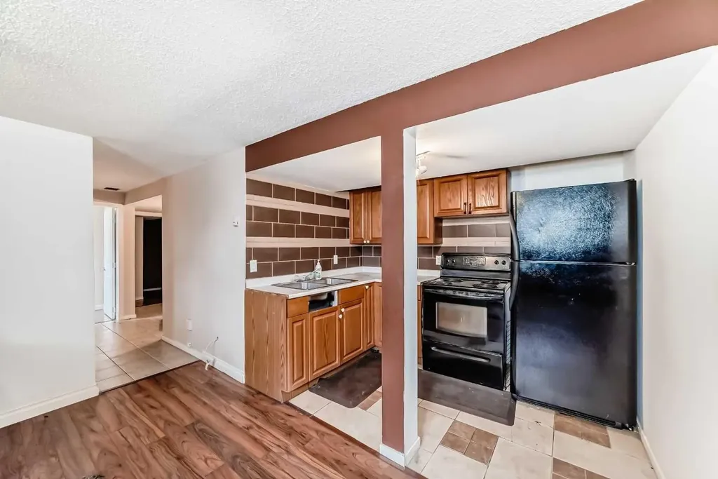 660 Malvern Drive NE Calgary AB T2A 5P5