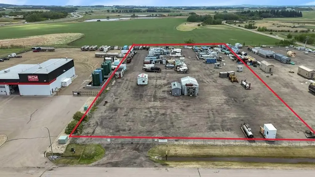 53 Mckenzie Drive Rural Red Deer County AB T4S 2H4