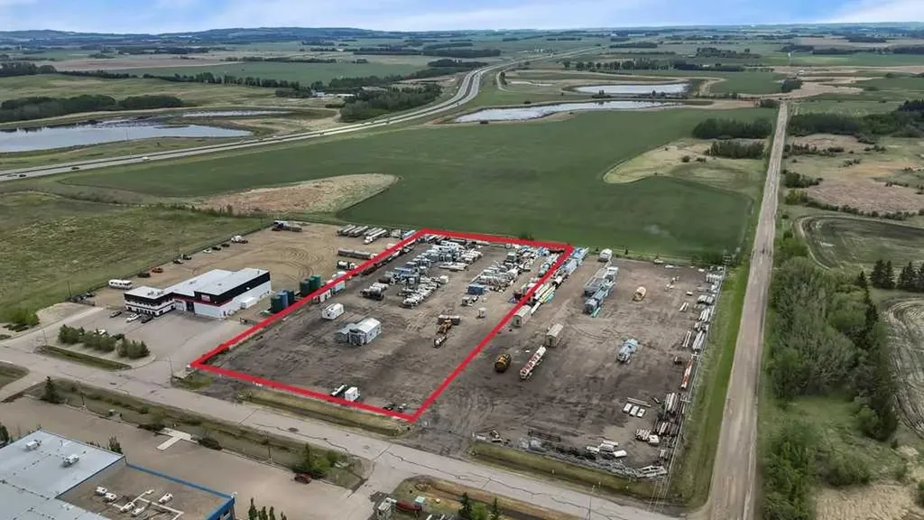 53 Mckenzie Drive Rural Red Deer County AB T4S 2H4