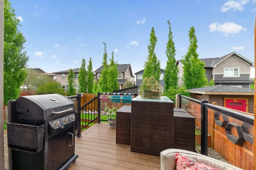 51 Appaloosa Gardens Cochrane AB T4C2M3