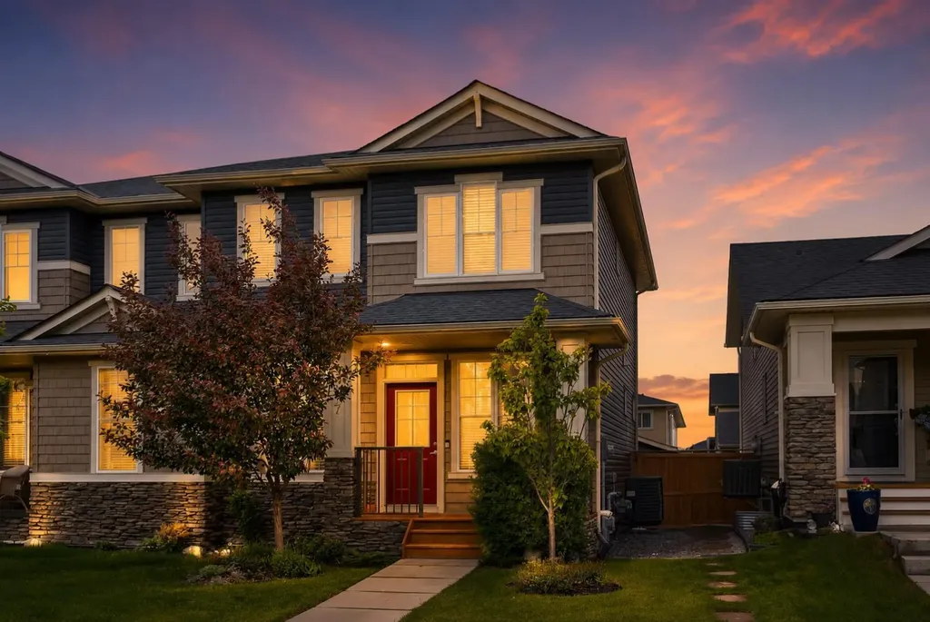 117 Ravenstern Crescent Airdrie AB T4A0W4
