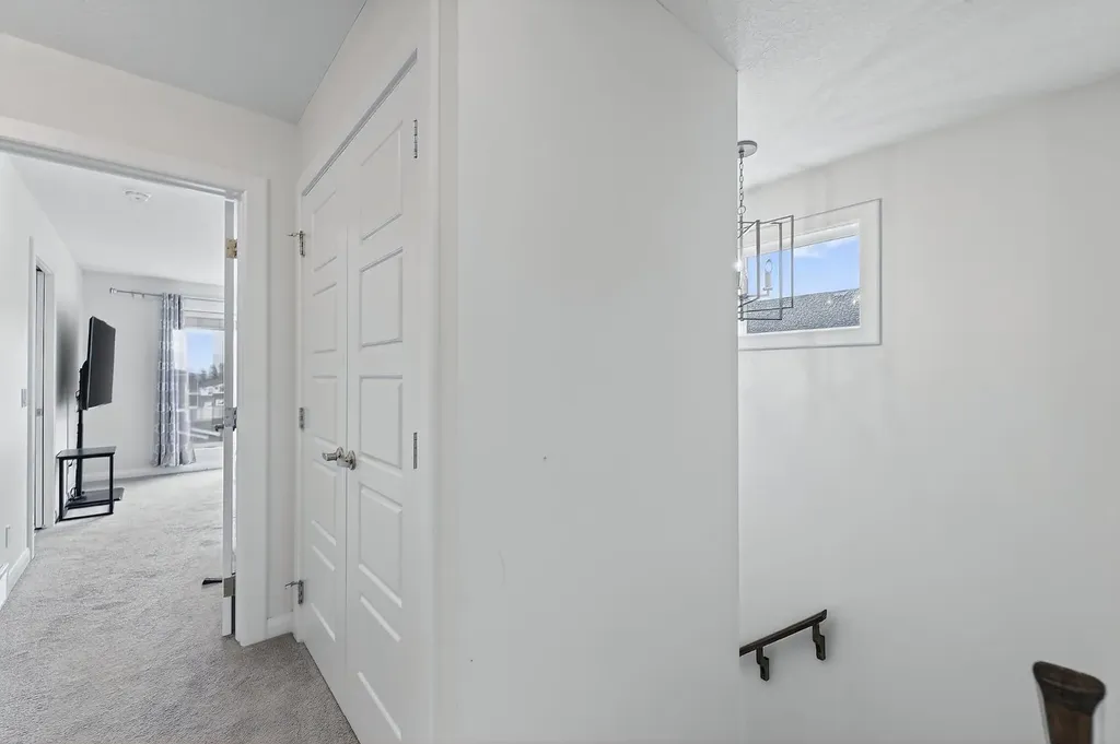 117 Ravenstern Crescent SE Airdrie AB T4A0W4