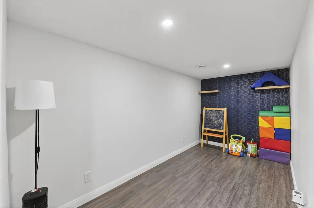 117 Ravenstern Crescent Airdrie AB T4A0W4