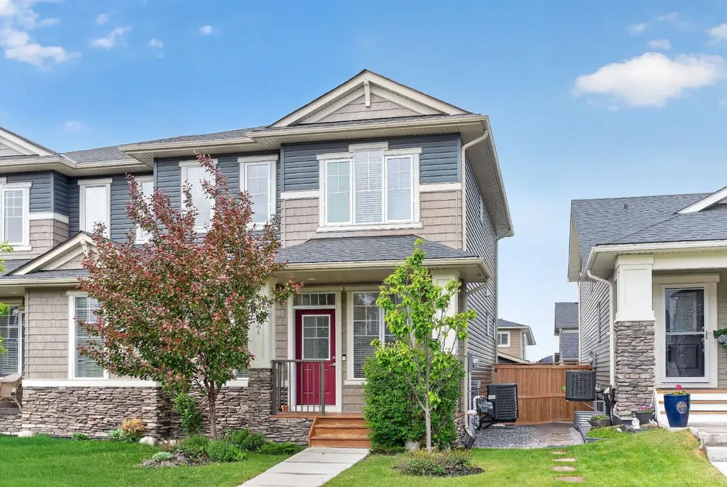 117 Ravenstern Crescent SE Airdrie AB T4A0W4