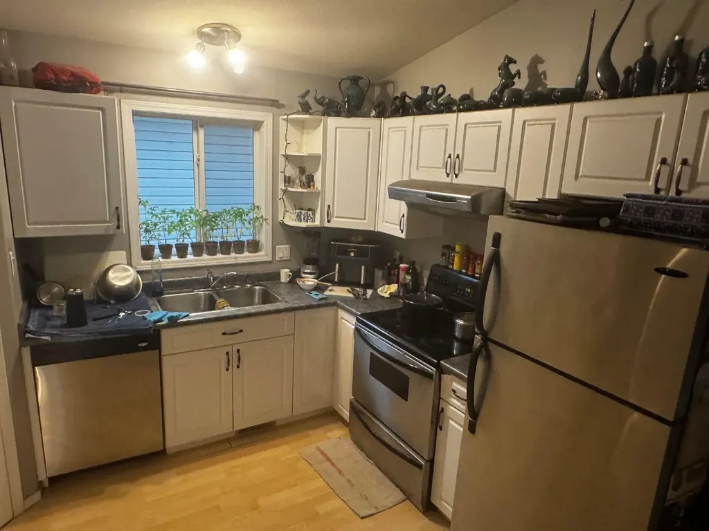 6313 88a Street Grande Prairie AB T8W2V3