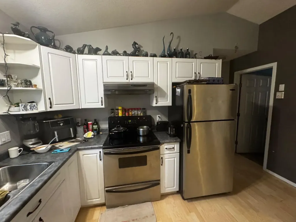 6313 88a Street Grande Prairie AB T8W2V3