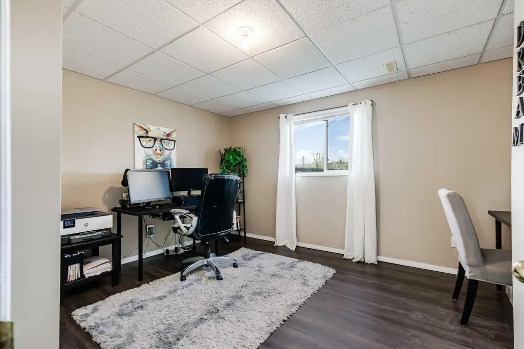 64064 610 Avenue W Rural Foothills County AB T1V 1N2