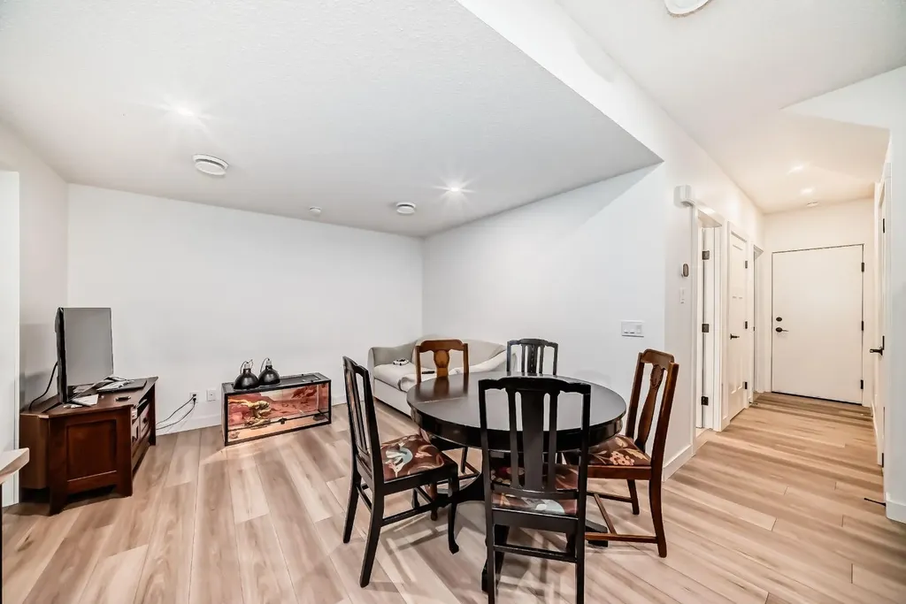 132 Setonstone Gardens SE Calgary AB T3M3V6