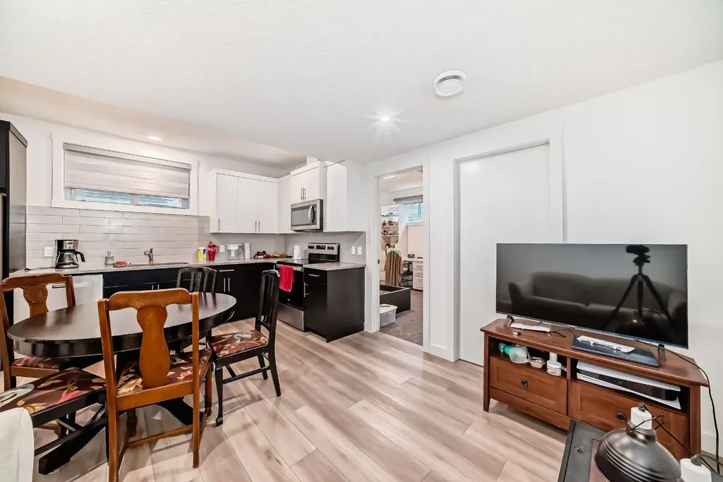 132 Setonstone Gardens SE Calgary AB T3M3V6