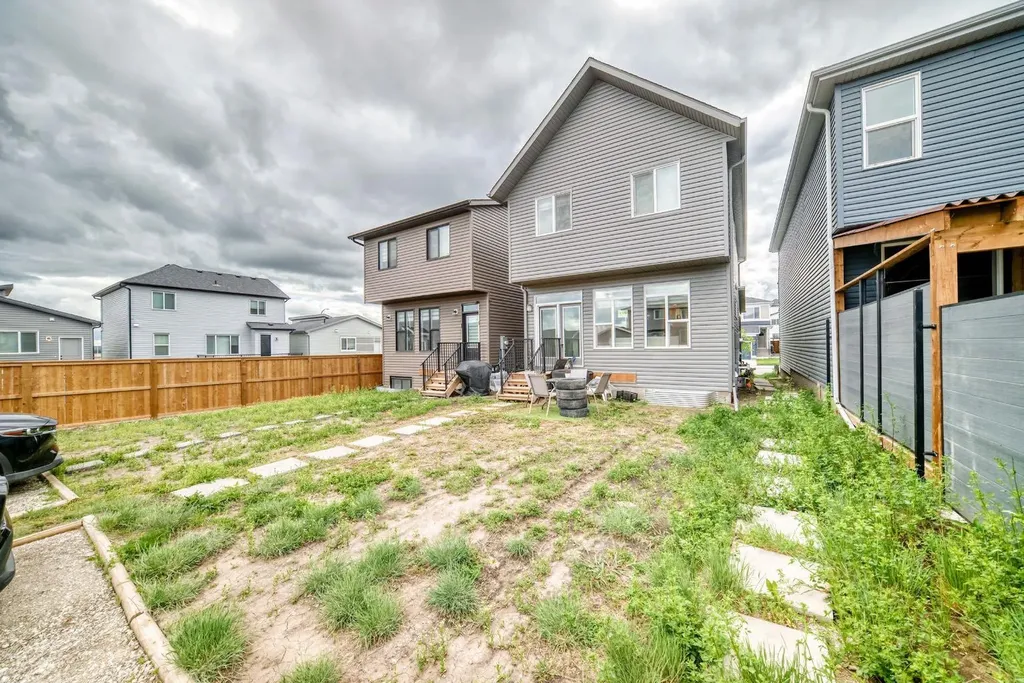 132 Setonstone Gardens SE Calgary AB T3M3V6