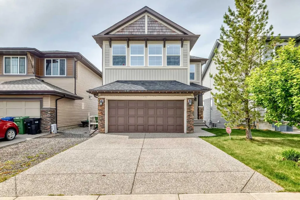 84 Evansview Manor NW Calgary AB T3P 0J7