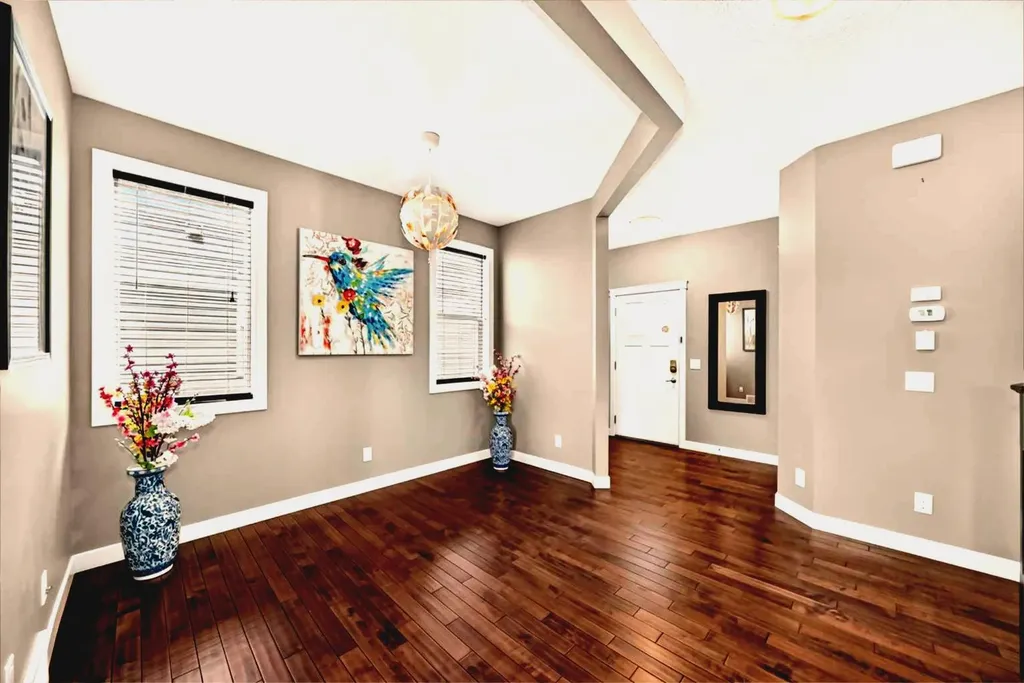 84 Evansview Manor NW Calgary AB T3P 0J7