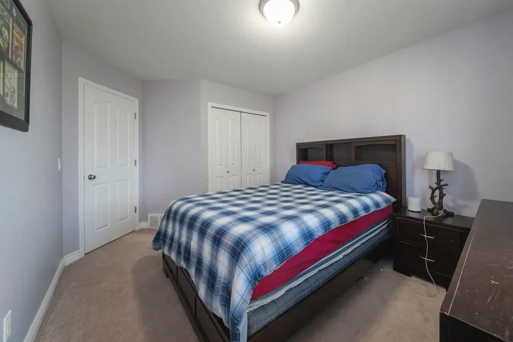 411 Williams Drive Fort Mcmurray AB T9H 5R8