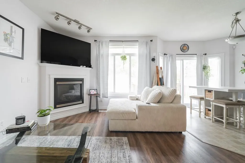 411 Williams Drive Fort Mcmurray AB T9H 5R8