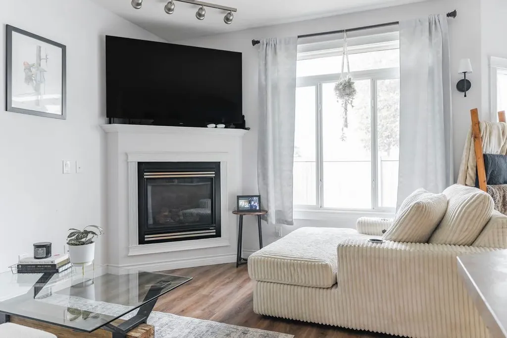 411 Williams Drive Fort Mcmurray AB T9H 5R8