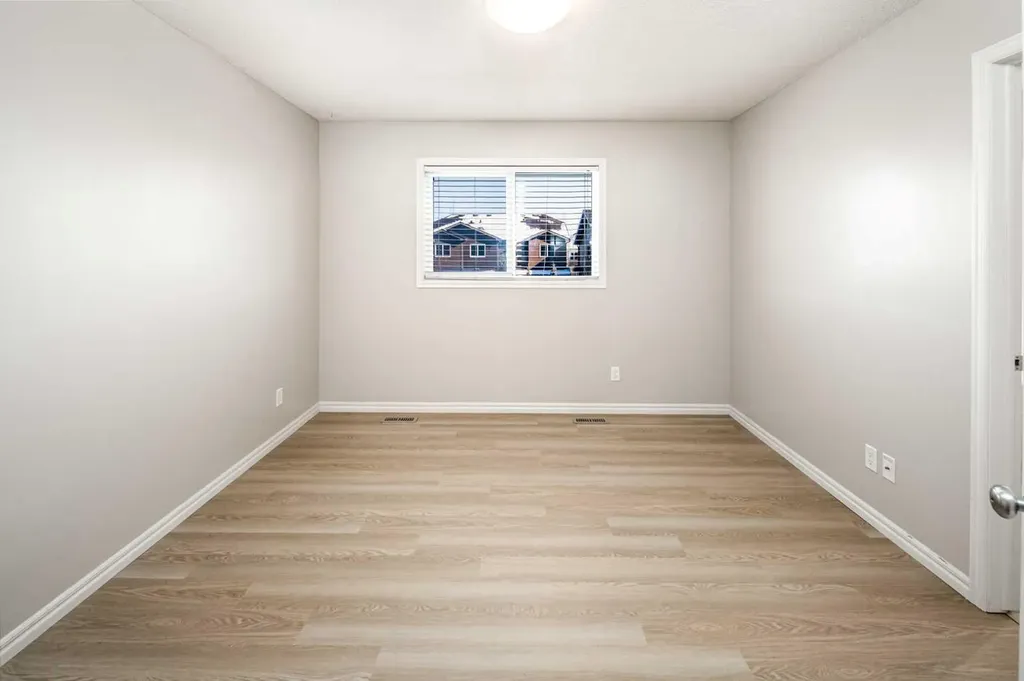 88 Legacy Mews SE Calgary AB T2X 0Y5