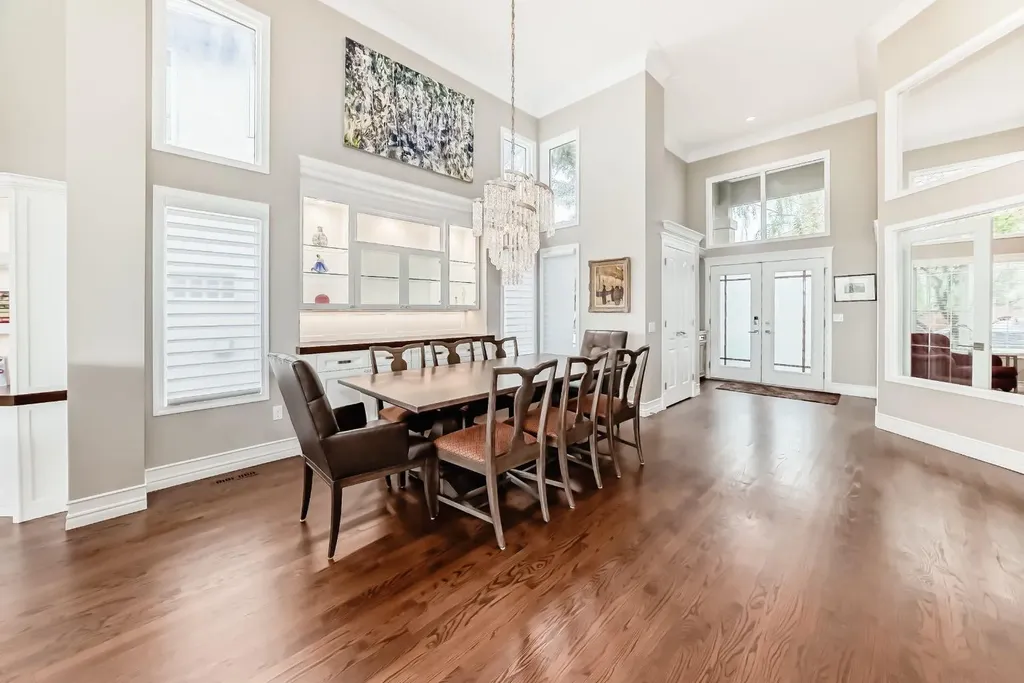 148 Scenic Ridge Crescent NW Calgary AB T3L 1V3