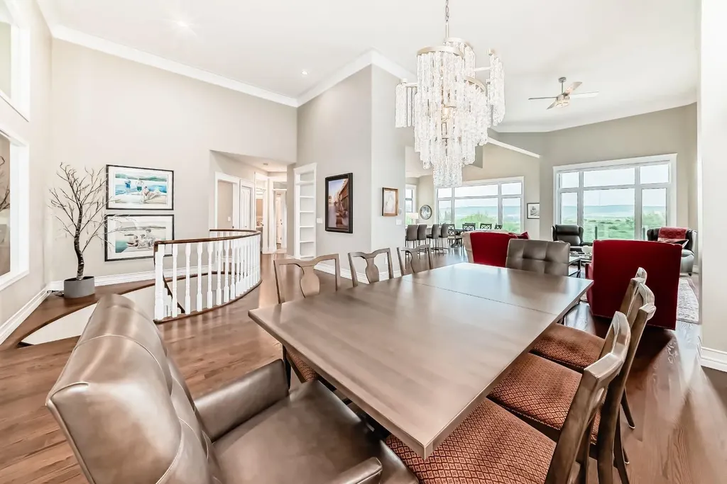 148 Scenic Ridge Crescent NW Calgary AB T3L 1V3