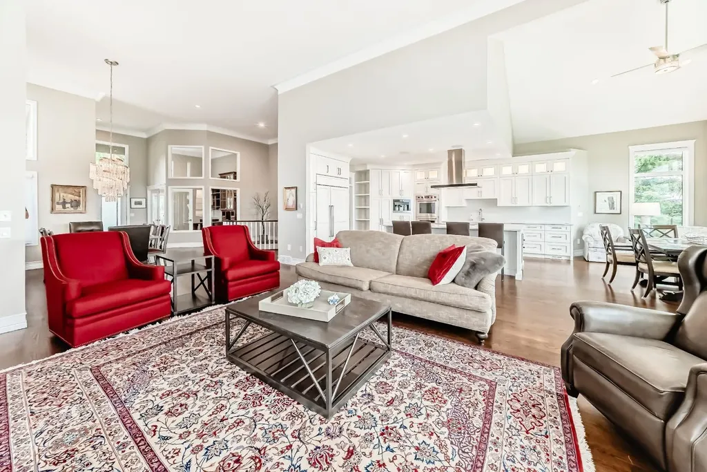 148 Scenic Ridge Crescent NW Calgary AB T3L 1V3