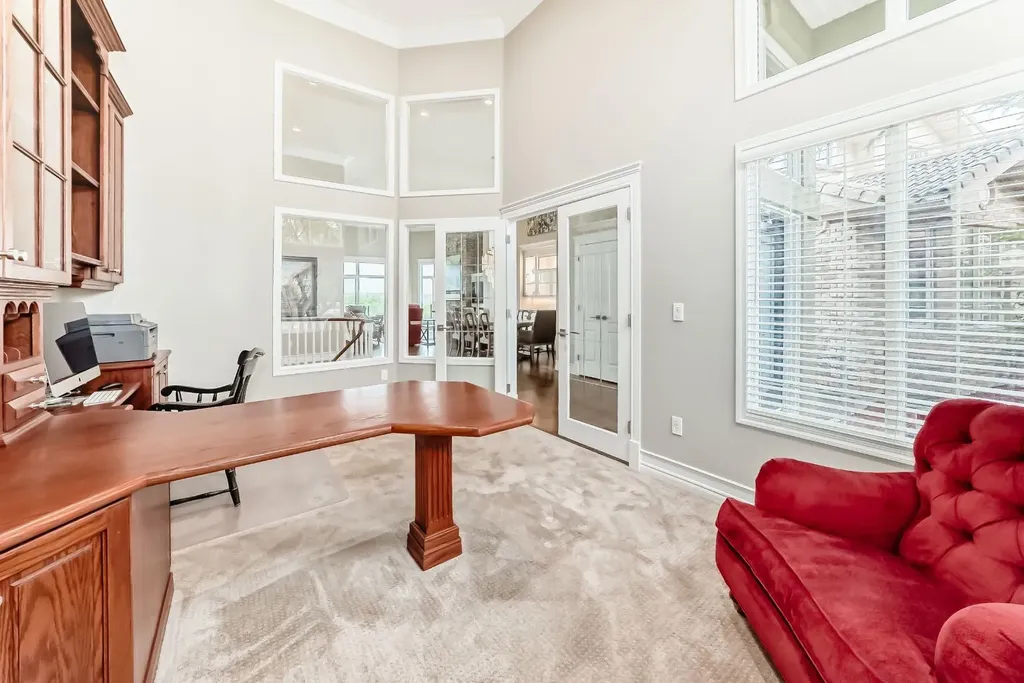 148 Scenic Ridge Crescent NW Calgary AB T3L 1V3