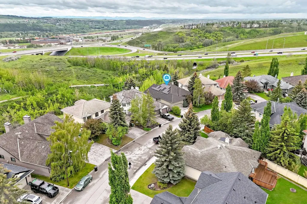 148 Scenic Ridge Crescent NW Calgary AB T3L 1V3