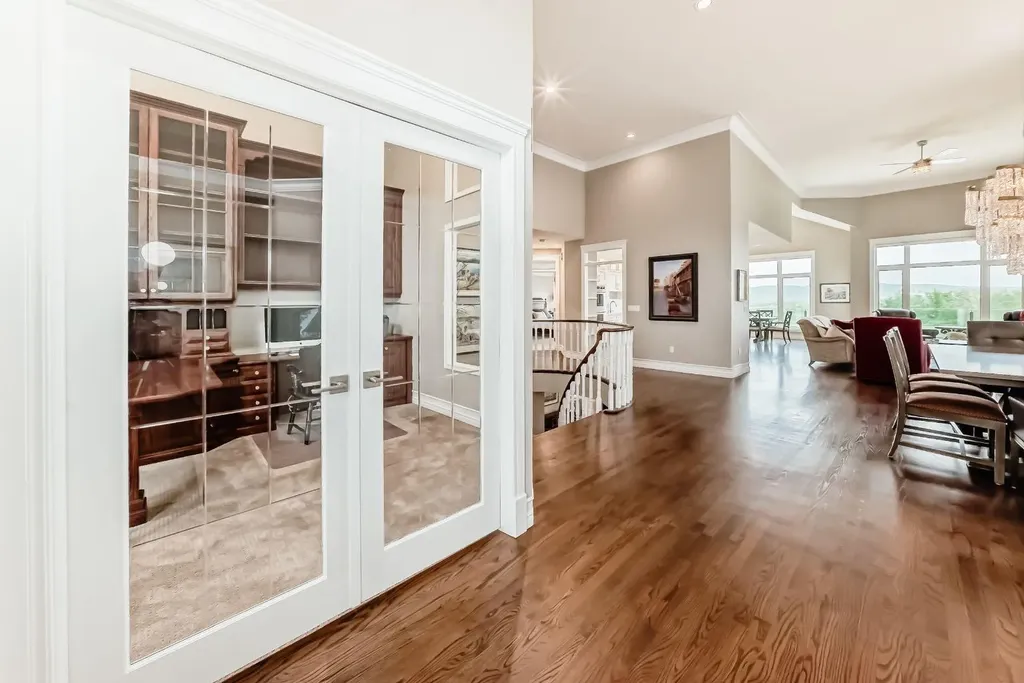 148 Scenic Ridge Crescent NW Calgary AB T3L 1V3