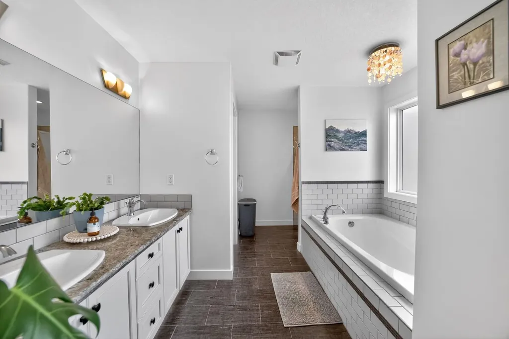 5 Havenfield Drive Carstairs AB T0M0N0