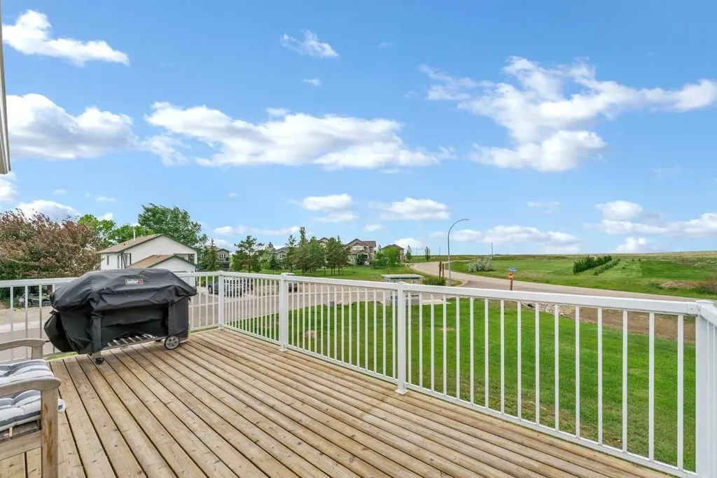 80 White Pelican View Lake Newell Resort AB T1R 0X5
