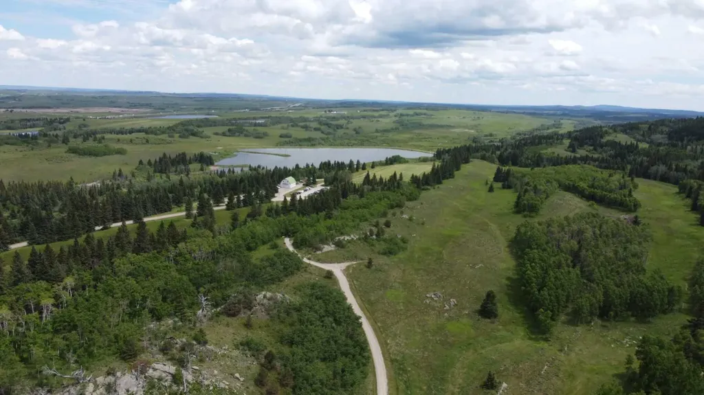 251234 Sibbald Creek Trail Rural Rocky View County AB T3Z 2B4