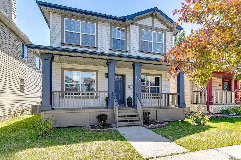 137 Prestwick Mews SE Calgary AB T2Z 3X6