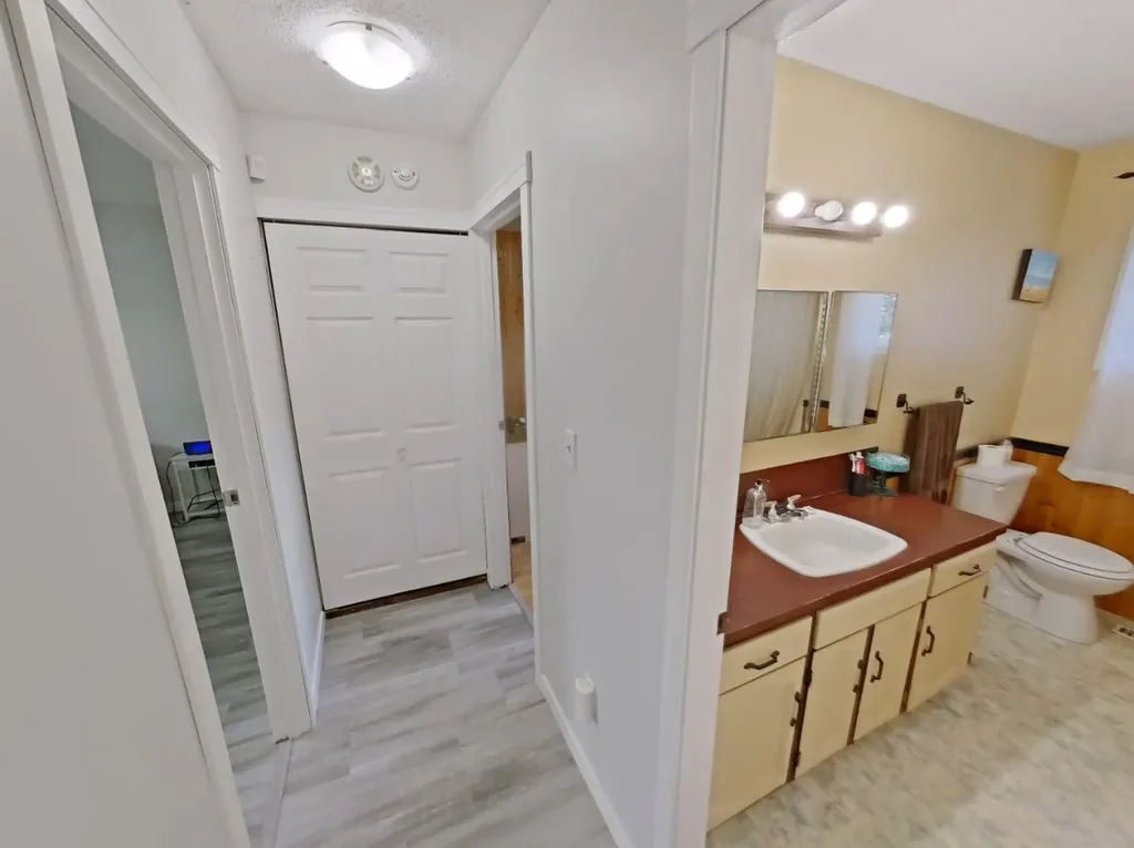 121 Park Crescent Stavely AB T0L 1Z0