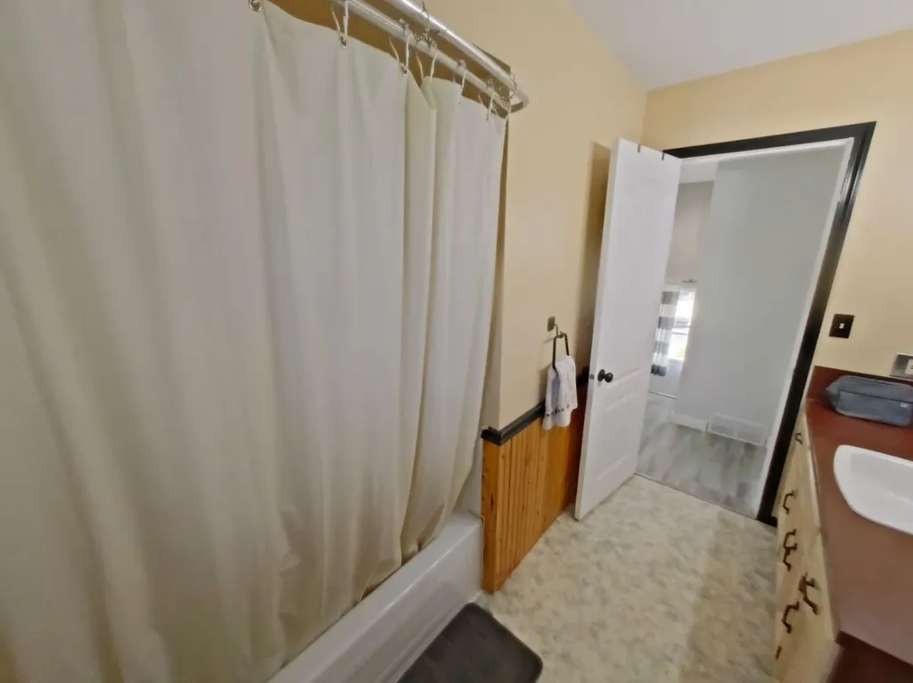 121 Park Crescent Stavely AB T0L 1Z0