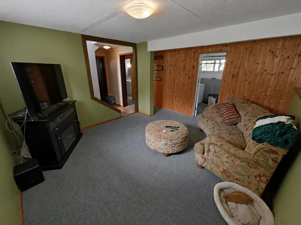 121 Park Crescent Stavely AB T0L 1Z0