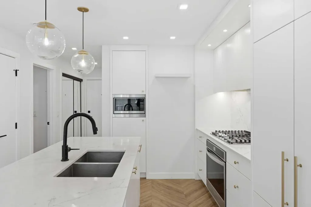 8445 Broadcast Avenue SW Calgary AB T3H 6B6