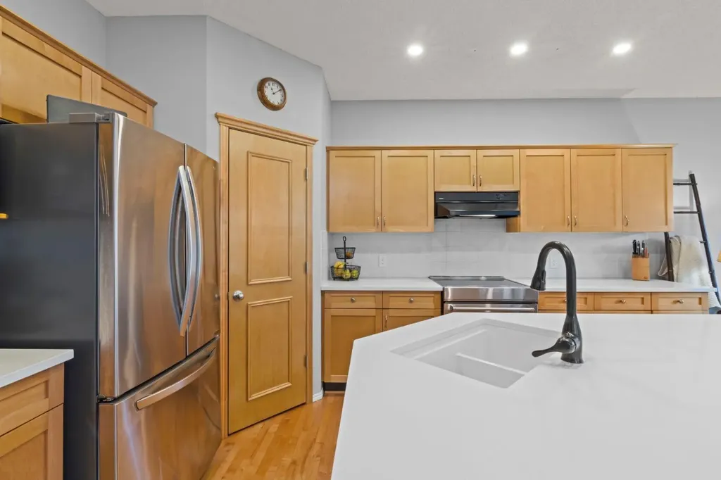 21 Chapalina Park Crescent SE Calgary AB T2X 3S1