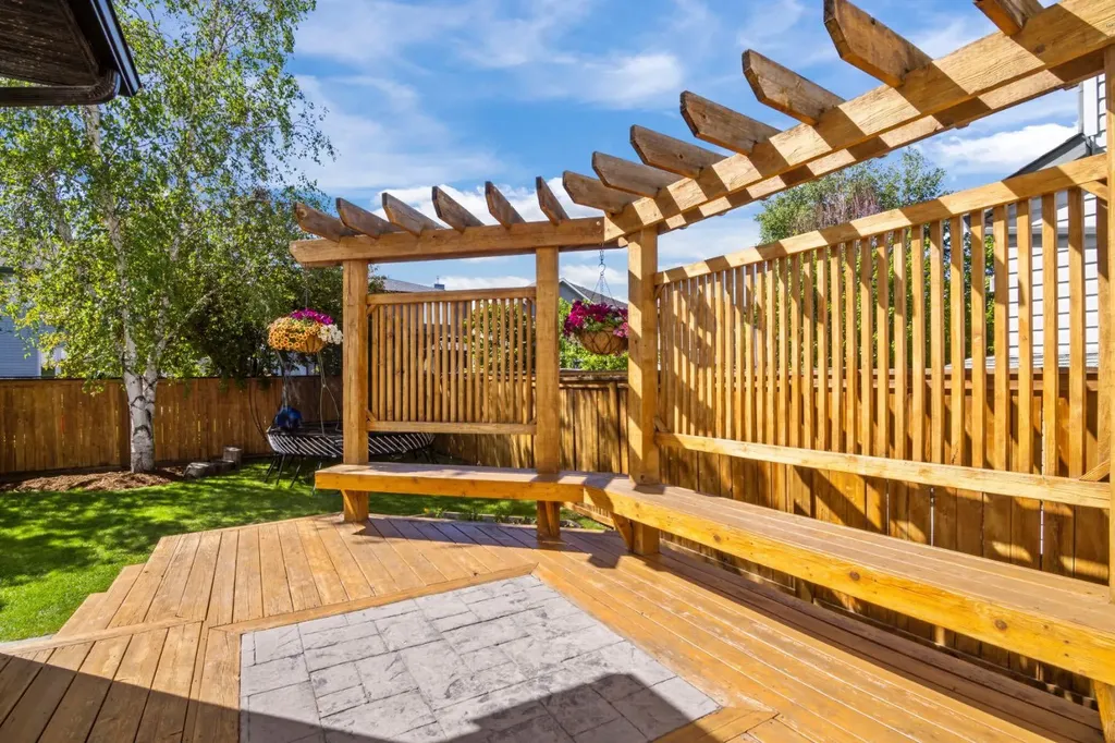 21 Chapalina Park Crescent SE Calgary AB T2X 3S1