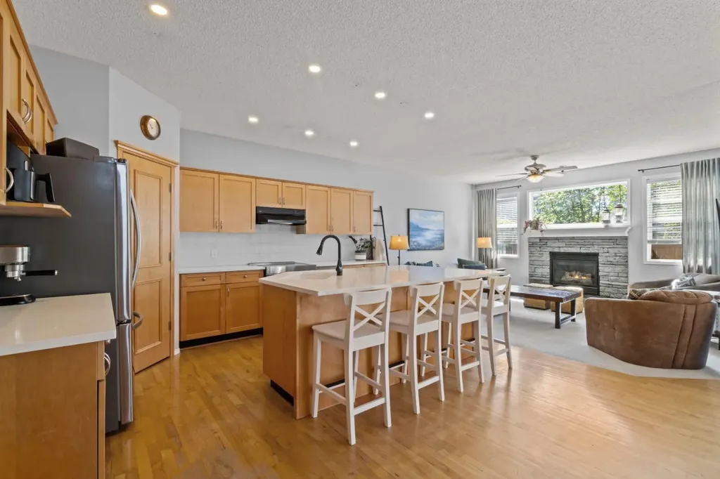 21 Chapalina Park Crescent SE Calgary AB T2X 3S1