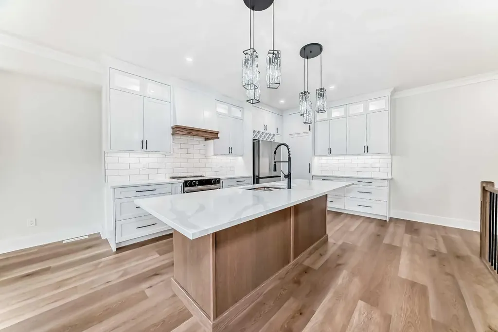 31 Williams Avenue Olds AB T4H 0B6