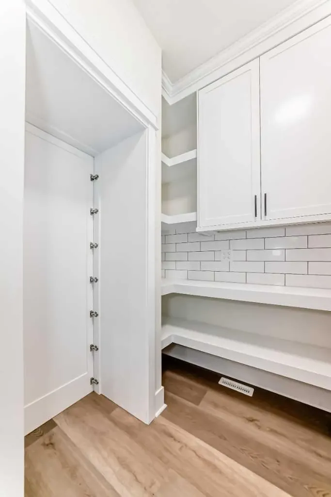 31 Williams Avenue Olds AB T4H 0B6