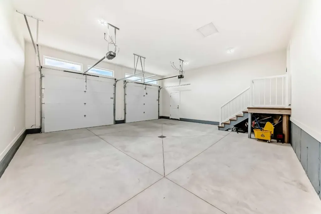 31 Williams Avenue Olds AB T4H 0B6