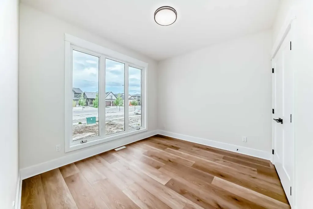 31 Williams Avenue Olds AB T4H 0B6