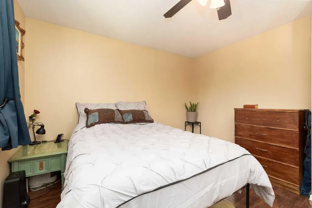 57 Honeysuckle Road N Lethbridge AB T1H 4J7