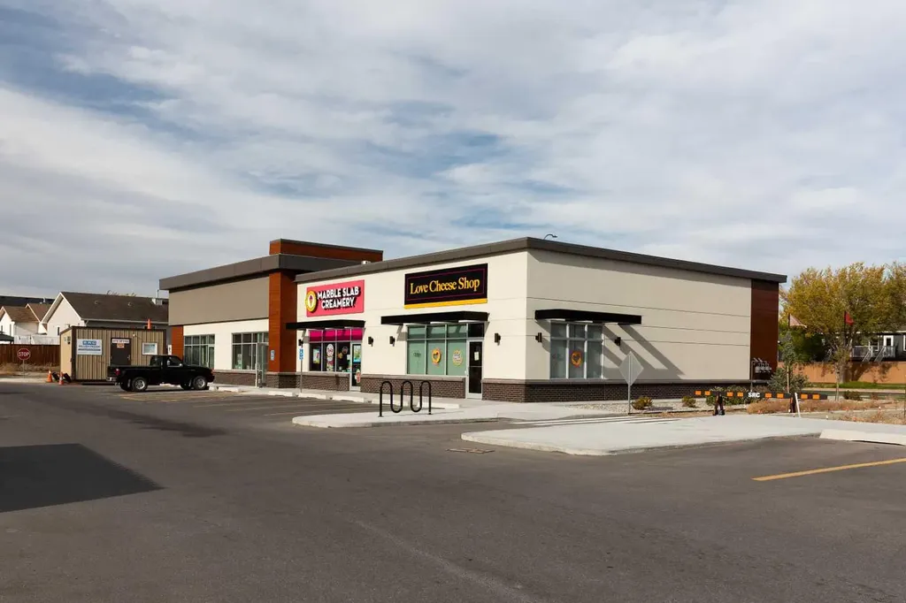 57 Honeysuckle Road N Lethbridge AB T1H 4J7