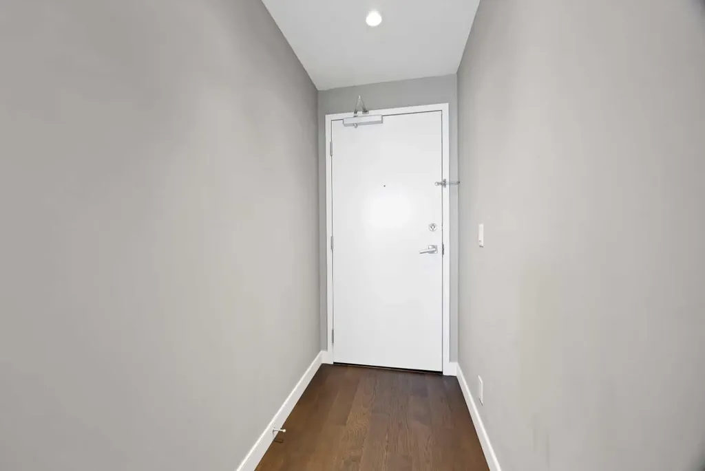 225 11 Avenue SE Calgary AB T2G 0G3