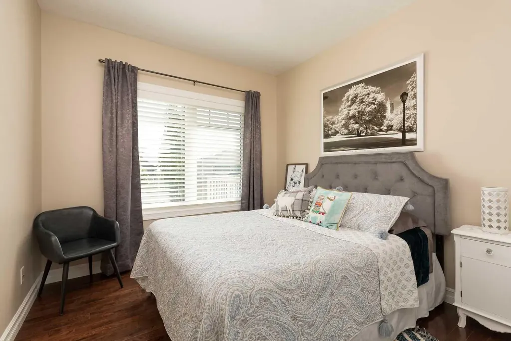 63N 2a Street E Magrath AB T0K 1J0