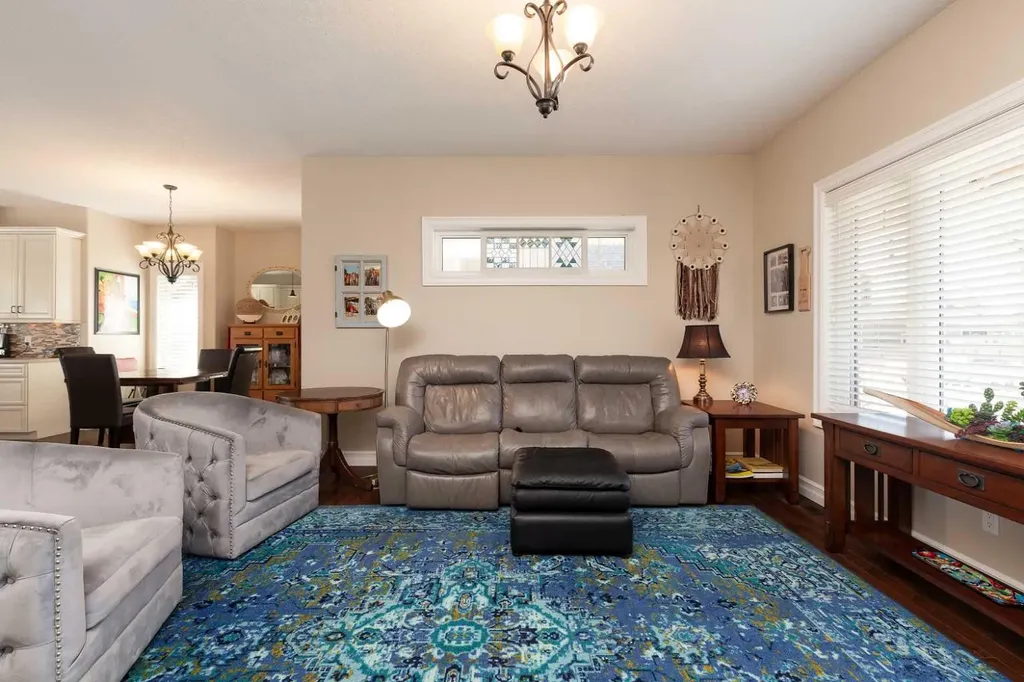 63N 2a Street E Magrath AB T0K 1J0