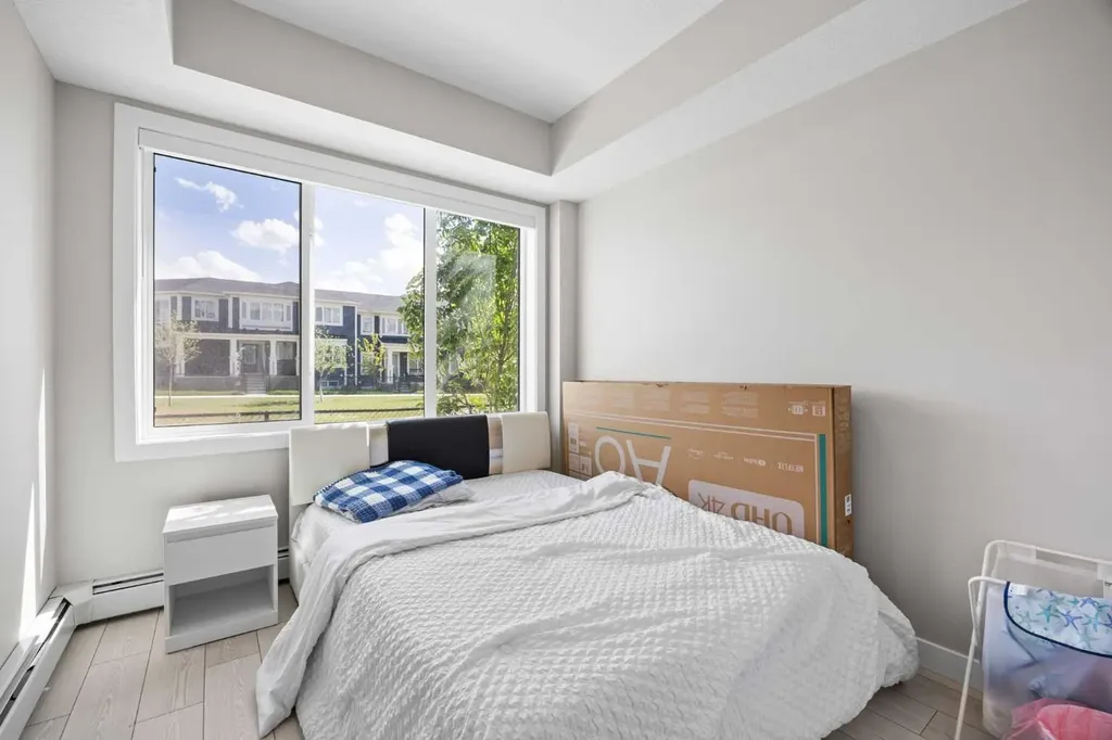 395 Skyview Parkway NE Calgary AB T3N 1Z4