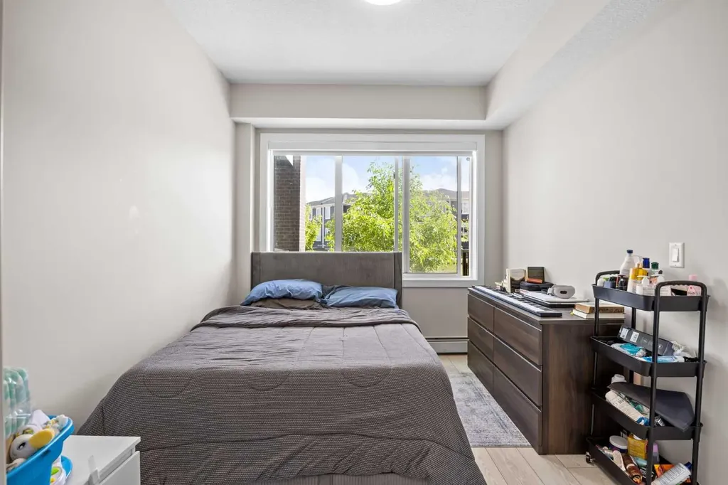 395 Skyview Parkway NE Calgary AB T3N 1Z4