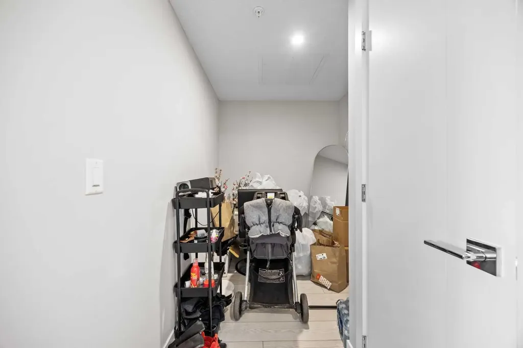 395 Skyview Parkway NE Calgary AB T3N 1Z4